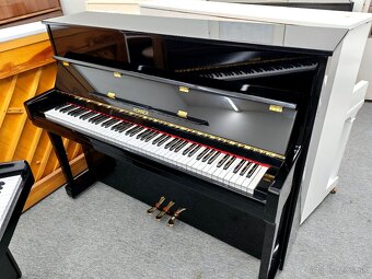 Moderné elegantné Piano dovoz celá SR - 9