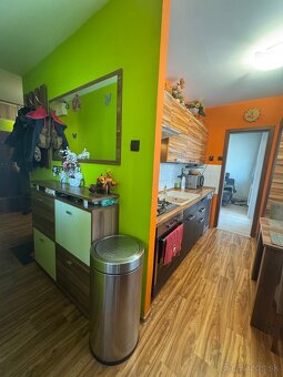 4-IZB BYT V BRATISLAVE plná vybavenosť - 9