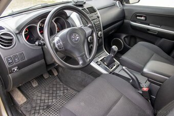 Suzuki Grand Vitara - 9