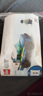 Lego City policajné auto 60369 - 9