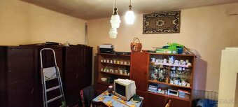 VIDIECKÝ DOM S LETNOU KUCHYŇOU - 9