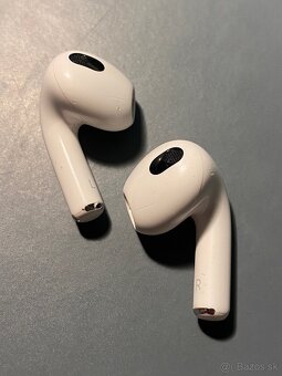Apple AirPods 3 - 9