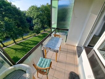 Veľký 2 izbový byt s balkónom, Vrútky - 9