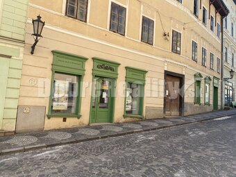 Na prenájom obchodný priestor v historickom centre mesta Ban - 9