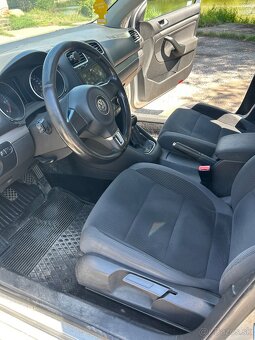 Volkswagen Golf 6, 1.6tdi - 9