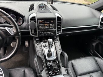 Porsche Cayenne S - 9