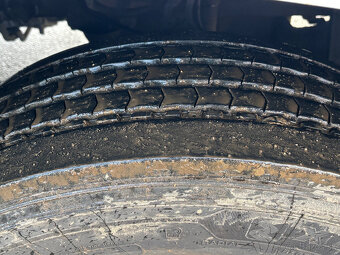 Prodám valník RENAULT MIDLUM 220.12 PR 4X2 E4 s hydr. čelem - 9