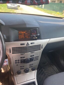 Opel Astra 1.7cdti 2008 - 9