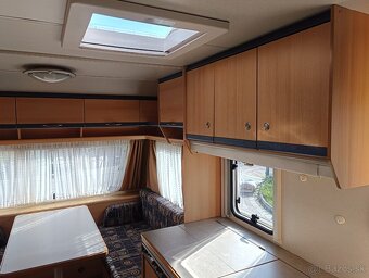 Knaus Eifelland 395 - 2001, predstan spolu so strieskou - 9