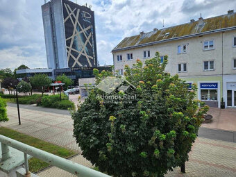 3 - IZBOVÝ BYT - MICHALOVCE / NÁMESTIE OSLOBODITEĽOV - 9
