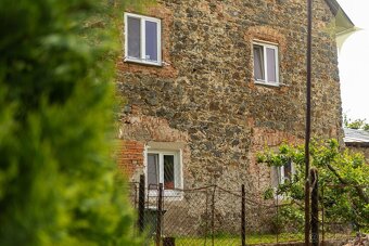 ►Veľký Apartmán 3+1izb. so záhradou a chatkou v hist. budove - 9