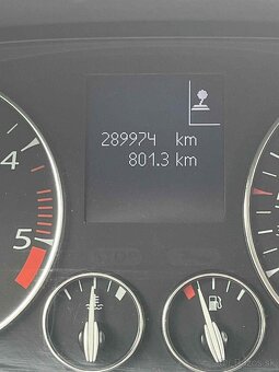 Renault Laguna 3 Grandtour 2.0 dci 110kW NOVÁ STK - 9