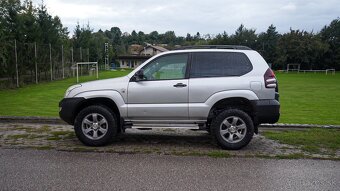 Toyota Land Cruiser J120 Prado - 9