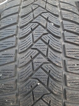 ZIMNA SADA 5x112r17 obute 215/55r17 - 9