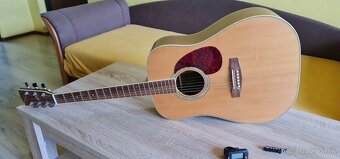 Akustická gitara CORT - 9