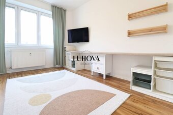 Na PRENÁJOM_ NÁDHERNÝ 3-izbový byt - 9