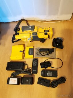 VINTAGE VIDEOKAMERA SONY CCD-SP5E SPORT - 9