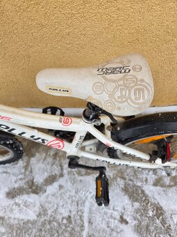 KELLYS Marc6six 16" - 9