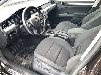 Škoda Superb Combi 1.6 TDI CR DPF Elegance DSG7 - 9