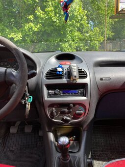 Predám peugeot 206 - 9