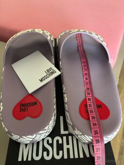 Šlapky Love Moschino - 9