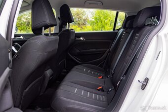 Peugeot 308 II - 9