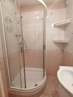 Rezervovaný - Slnečný 2-izb. byt v Krasňanoch - 9