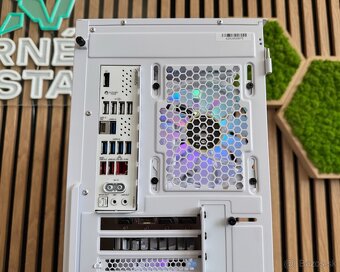 Ryzen 7 9800x3D•RTX 5070 Ti 16GB•32GB RAM, 2TB SSD•1000W - 9