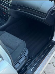 BMW 525i automat E39 facelift 76.000km - 9