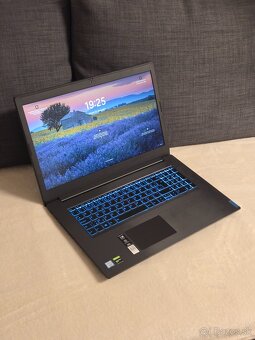 LENOVO Ideapad - 17", NVIDIA 4GB, 16GB RAM, INTEL i5, WIN11 - 9
