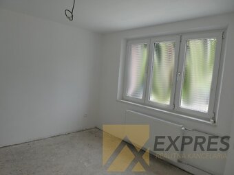 RK EXPRES - PREDANÝ 2 izbový holobyt v Handlovej. - 9