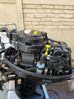 Motorový čln Sportyacht fisher 430+ vozik - 9