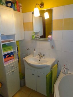 Prenajmem krásny 3 i byt - 9