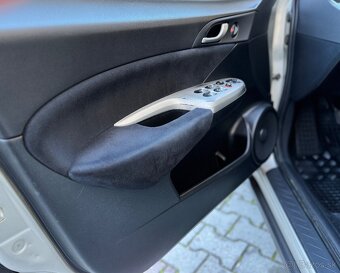 HONDA CIVIC 1.4i Comfort - 9