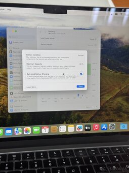 Apple MacBook Air 13 M2 8/256gb SSD - 9