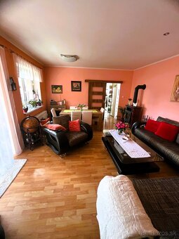 Pekný,podkrovný,zariadený rodinný dom, Levice - Nová Osada - 9