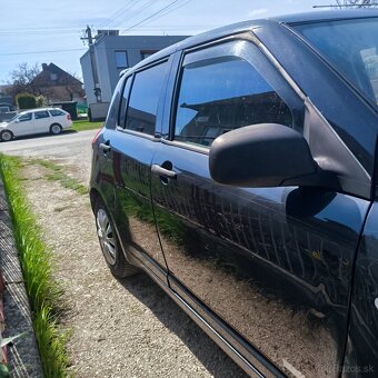 Suzuki Swift - 9