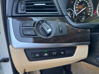 BMW 530D xDrive - 9