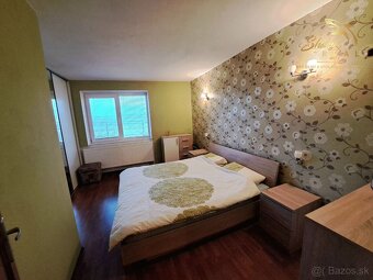 Malebný dom vhodný na celoročné bývanie - 9