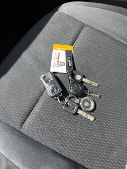 Skoda Rapid 1.6 tdi - 9