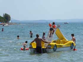 CHORVÁTSKO, APARTMÁN pre 4+2 osoby pri pláži s PIESOM V MORI - 9