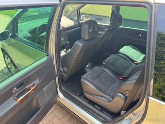 Volkswagen Sharan 2.0tdi - 9