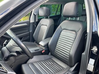 Volkswagen Passat Alltrack 2.0 TDI SCR 4Motion DSG - 9