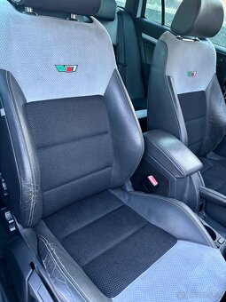 Skoda Octavia RS 2.0 TDI - 9