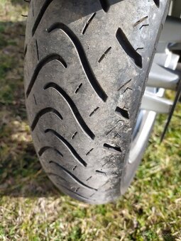 Suzuki Burgman 400 - 9