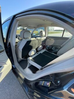 Mercedes-Benz E320CDI 4matic - 9