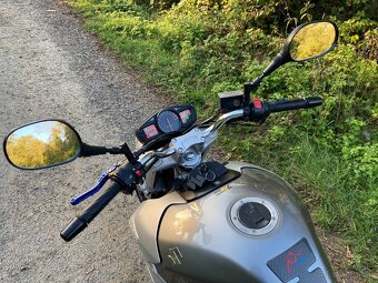 Predám SUZUKI GSR 600 - 9