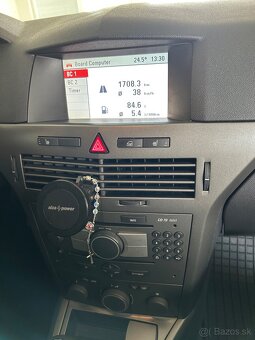 Opel Astra H 1.7cdti - 9