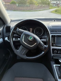 SKODA OCTAVIA 2 1.8 TSI SPORT EDITION DSG - 9