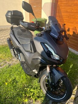 Honda 350 adv - 9